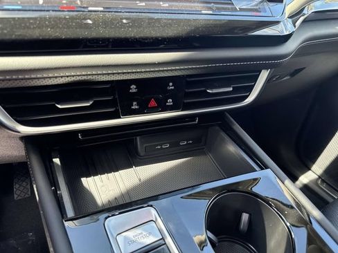 New 2026 Volkswagen Atlas SE FWD image 10