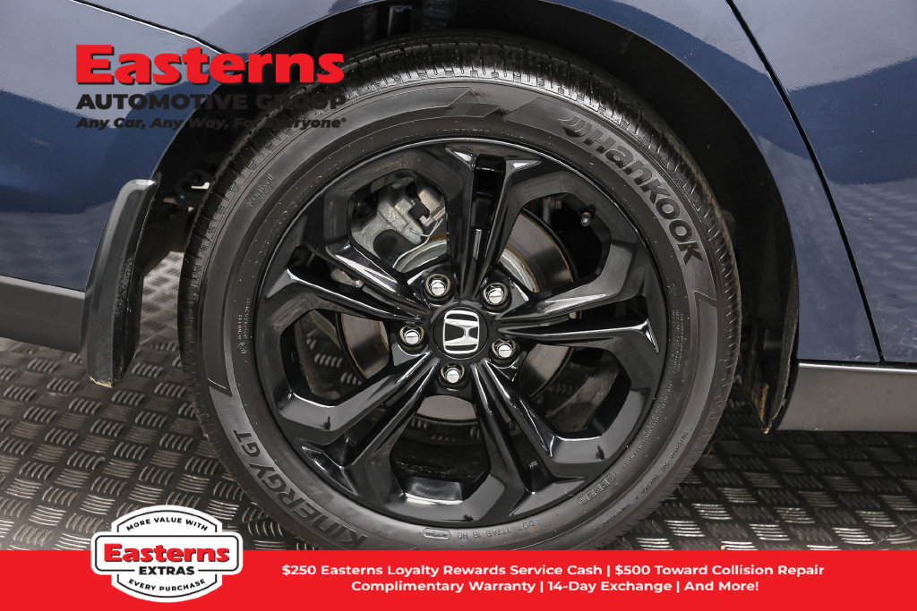 Used 2025 Honda Accord SE image 30