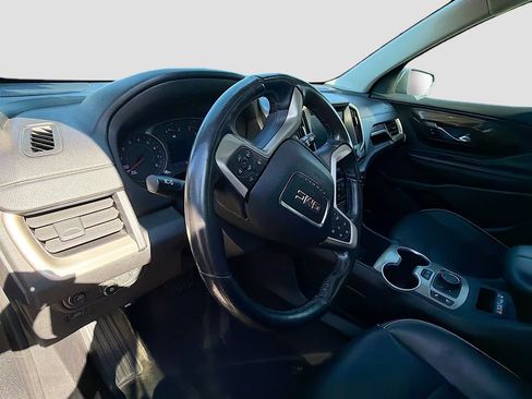 Used 2020 GMC Terrain Denali w/ Denali Premium Package FWD image 12