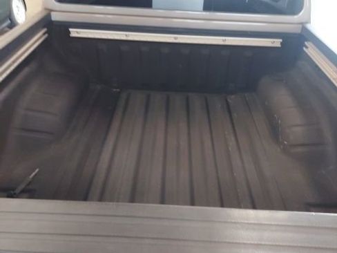 Used 2023 Nissan Frontier PRO-4X w/ Pro Convenience Package image 5