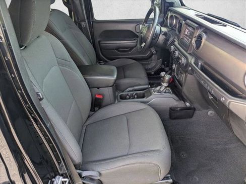 Used 2022 Jeep Wrangler Unlimited Sport image 20