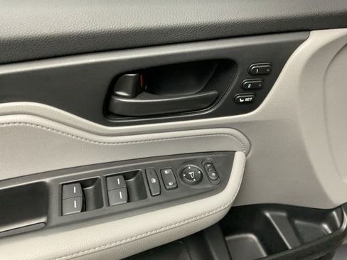 Certified 2024 Honda Odyssey EX-L image 10