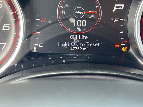 Used 2022 Dodge Charger SXT image 39