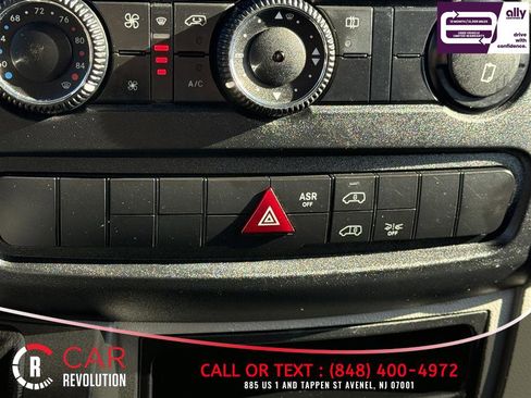 Used 2018 Mercedes-Benz Sprinter 2500 image 18