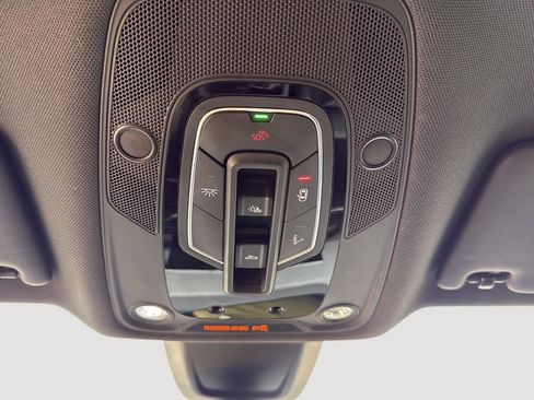 Used 2021 Audi SQ5 Premium Plus w/ Premium Plus Package image 19