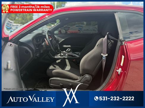 Used 2022 Dodge Challenger GT RWD image 12