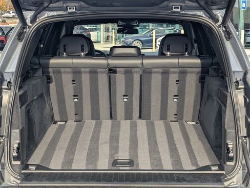 Used 2025 BMW X5 xDrive40i w/ Premium Package image 16