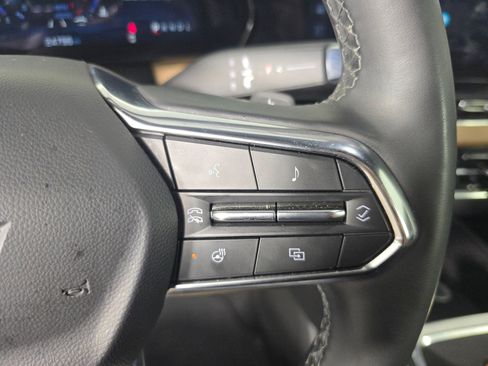 Used 2025 Chevrolet Equinox ACTIV image 22