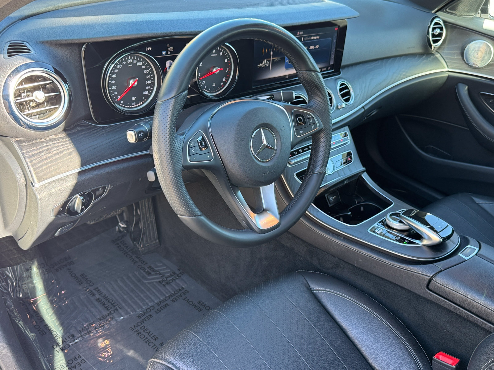 Used 2018 Mercedes-Benz E 300 image 17