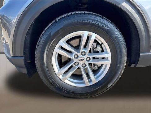Used 2022 Ford Explorer XLT RWD image 6