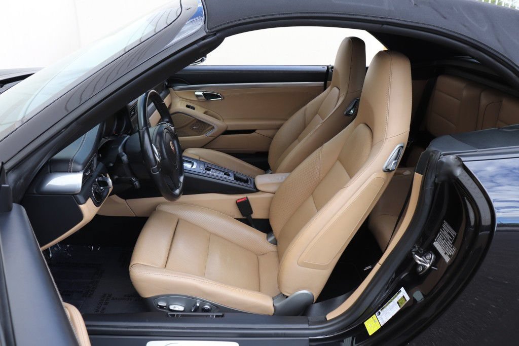 Used 2013 Porsche 911 Carrera w/ Bose Audio Pkg RWD image 24
