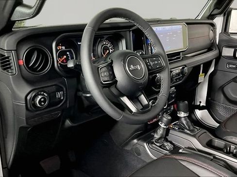 New 2026 Jeep Gladiator Rubicon AWD/4WD image 7