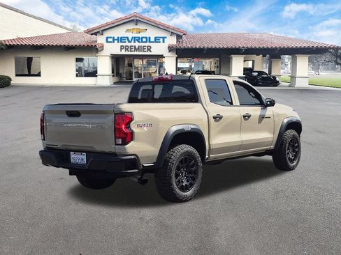 Used 2023 Chevrolet Colorado Trail Boss w/ LPO, Skid Plate Package AWD/4WD image 8