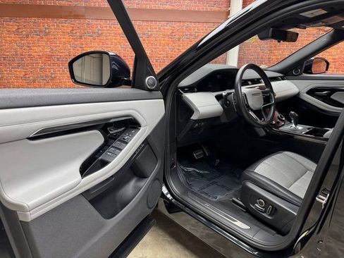 Used 2021 Land Rover Range Rover Evoque R-Dynamic HSE image 10