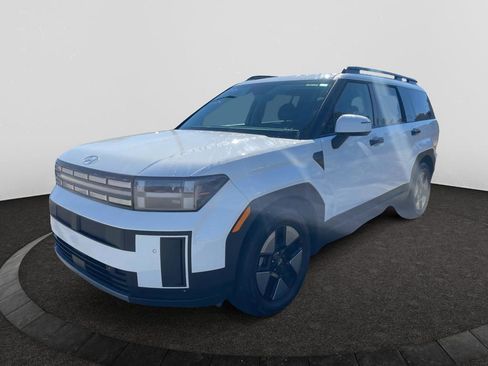 Used 2025 Hyundai Santa Fe SEL image 1