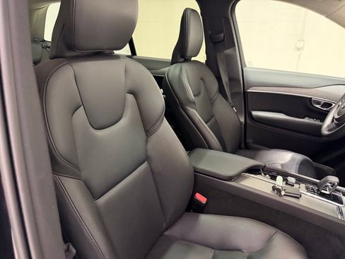 Used 2024 Volvo XC90 B5 Core w/ Protection Package Premier AWD/4WD image 46