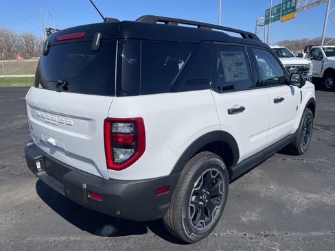 New 2026 Ford Bronco Sport Outer Banks w/ Outer Banks Tech Package+ image 4