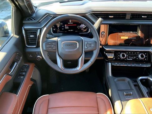 New 2026 GMC Sierra 2500 Denali Ultimate image 12