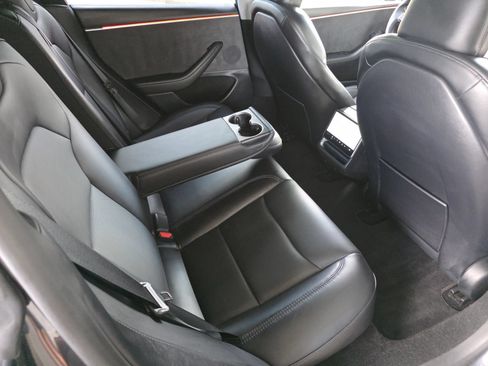 Used 2025 Tesla Model 3 Long Range AWD/4WD image 30