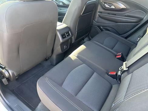 Certified 2024 GMC Terrain SLE image 20