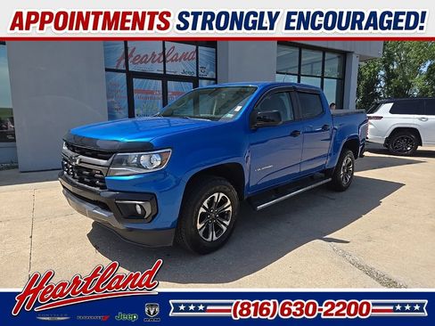 Used 2021 Chevrolet Colorado Z71 AWD/4WD image 1