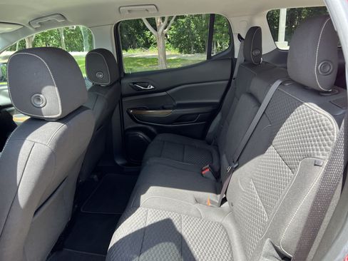 Used 2019 GMC Acadia SLE FWD image 27
