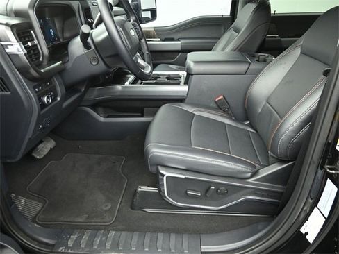 Used 2024 Ford F250 Lariat w/ Sport Appearance Package image 10