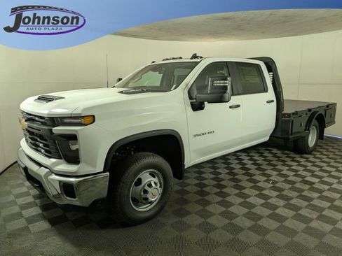 New 2025 Chevrolet Silverado 3500 W/T w/ WT Convenience Package AWD/4WD image 1