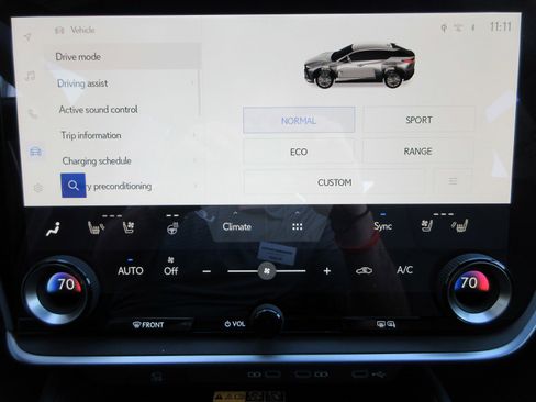 New 2026 Lexus RZ 450e AWD image 38