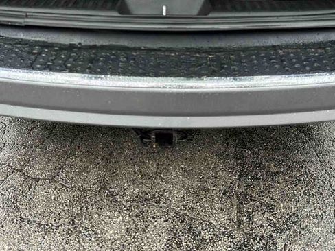 Used 2019 Dodge Grand Caravan GT image 32