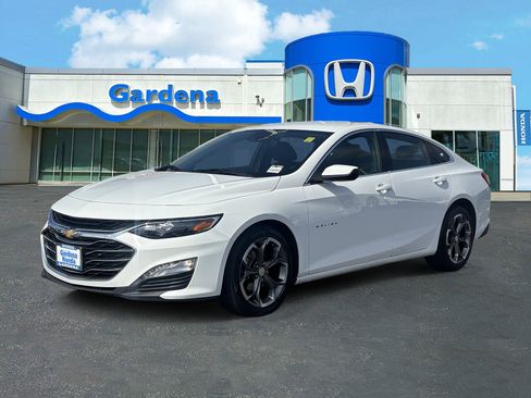 Used 2024 Chevrolet Malibu LT FWD image 3