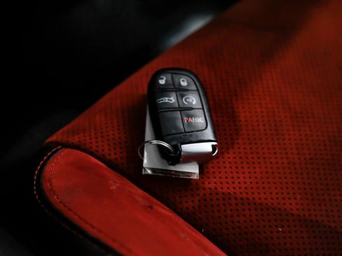 Used 2019 Dodge Charger Scat Pack w/ Technology Group RWD image 73