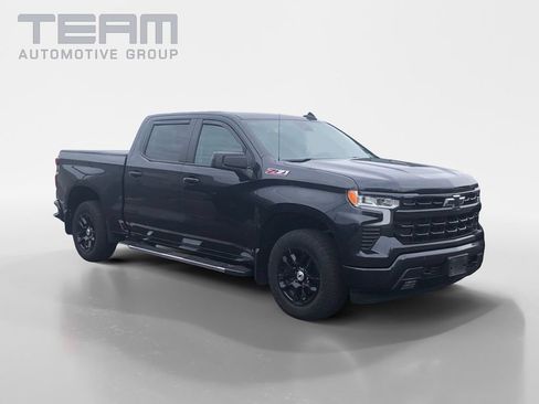 Used 2024 Chevrolet Silverado 1500 RST w/ Convenience Package II AWD/4WD image 1