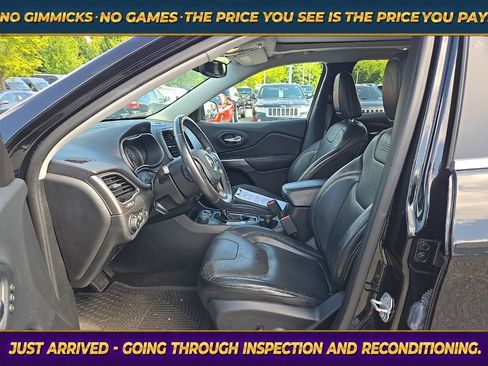 Used 2019 Jeep Cherokee Limited AWD/4WD image 15
