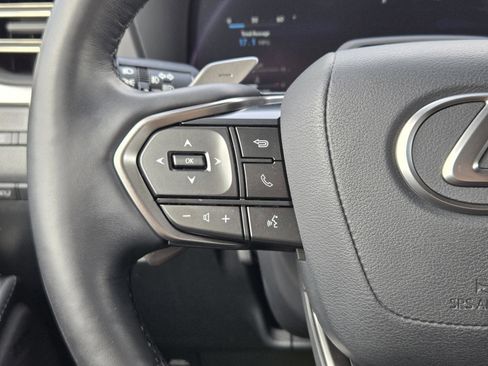 Used 2024 Lexus GX 550 w/ Cold Area Package AWD/4WD image 26