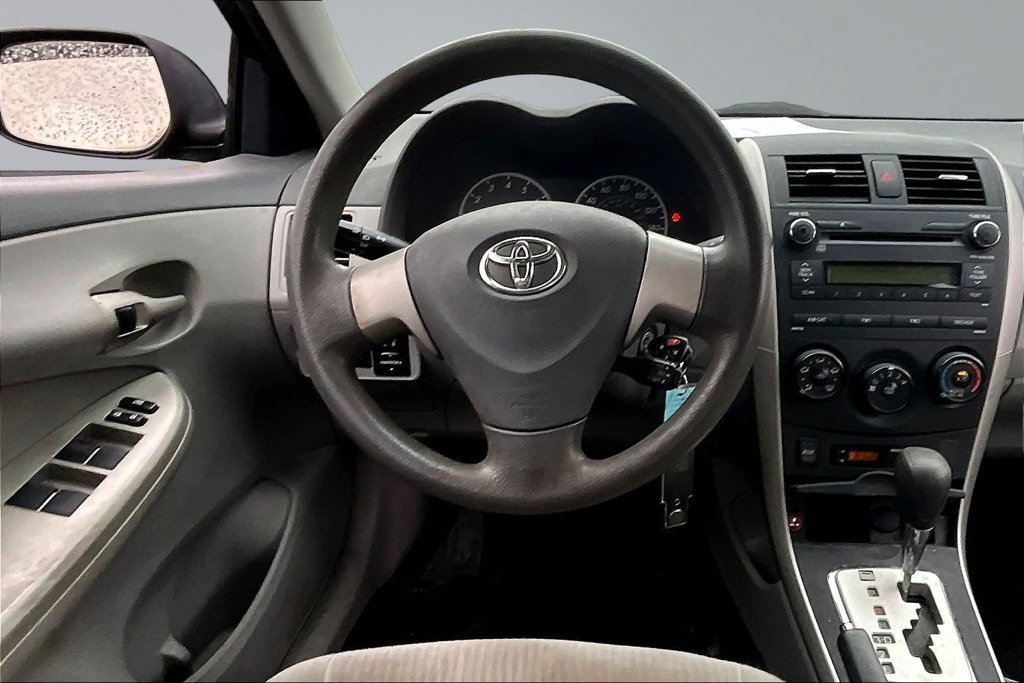 Used 2010 Toyota Corolla LE FWD image 8