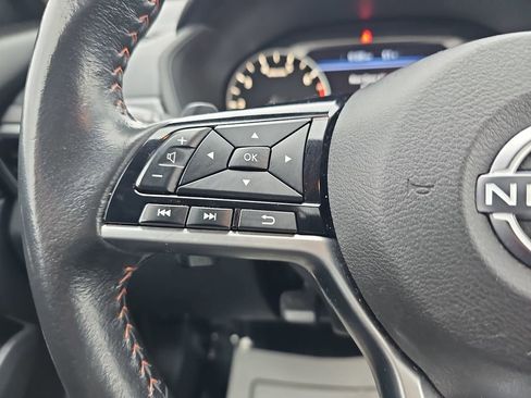 Used 2023 Nissan Altima 2.5 SR FWD image 21