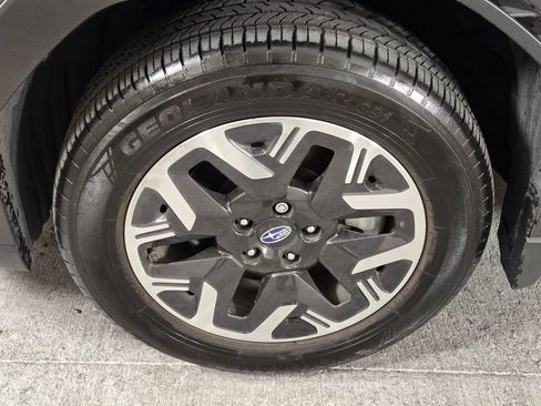 Certified 2025 Subaru Forester Premium w/ Convenience Package #2 image 16