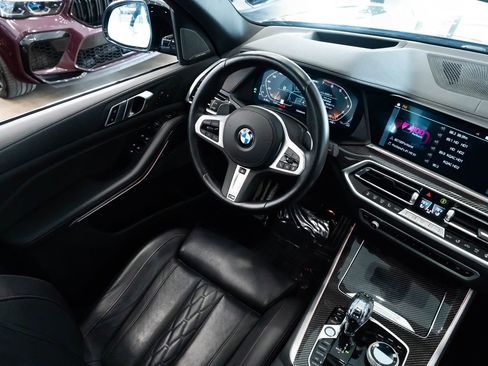 Used 2023 BMW X5 M50i w/ Executive Package image 11