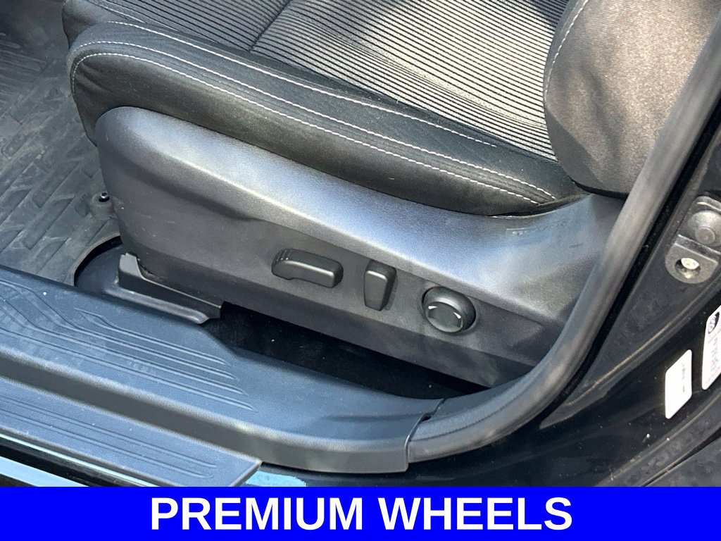 Certified 2025 Subaru Legacy Premium w/ Popular Package #1A AWD/4WD image 11