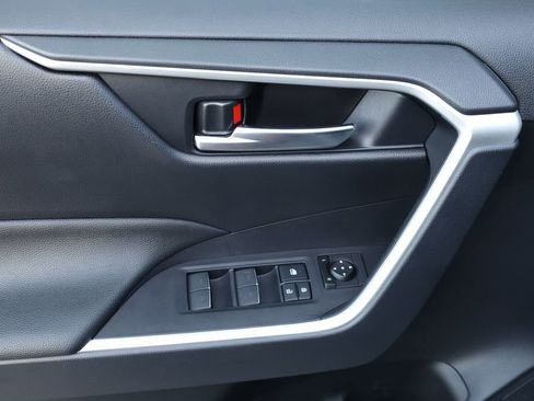 Used 2024 Toyota RAV4 XLE image 21