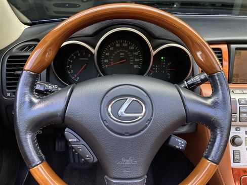 Used 2005 Lexus SC 430 Convertible RWD image 20