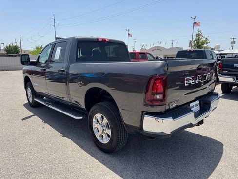 Used 2026 RAM 2500 Big Horn AWD/4WD image 4