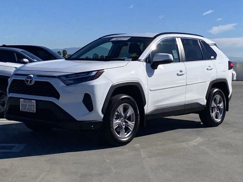 Certified 2025 Toyota RAV4 XLE image 6