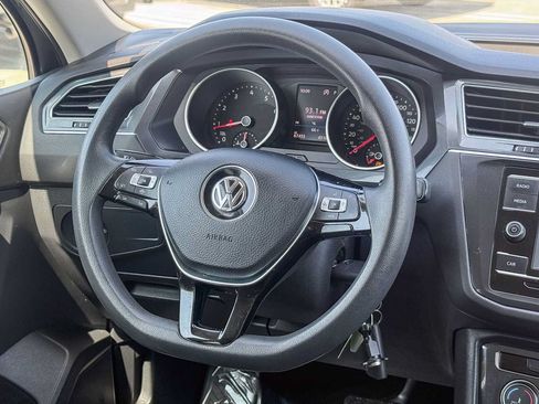 Used 2019 Volkswagen Tiguan S w/ Driver Assistance Package FWD image 15