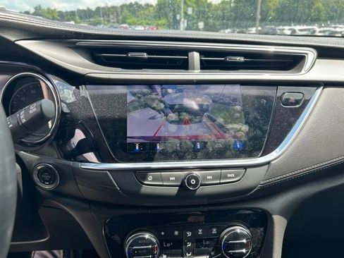 Used 2021 Buick Encore GX Essence w/ Advanced Technology Package AWD/4WD image 8