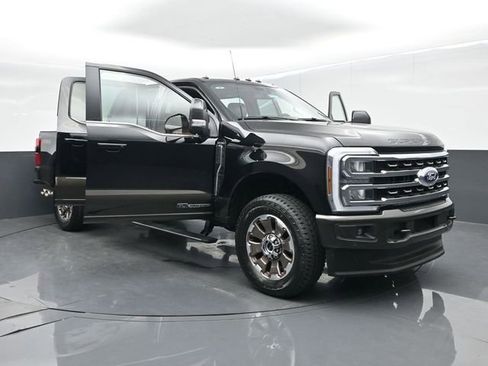 Used 2025 Ford F250 King Ranch image 64