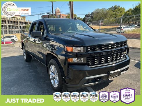 Used 2020 Chevrolet Silverado 1500 Custom w/ Infotainment Package RWD image 1