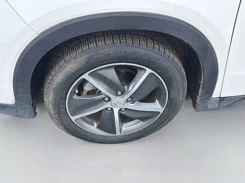 Used 2021 Honda HR-V EX image 30