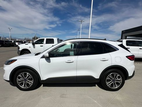 Used 2022 Ford Escape SEL image 3